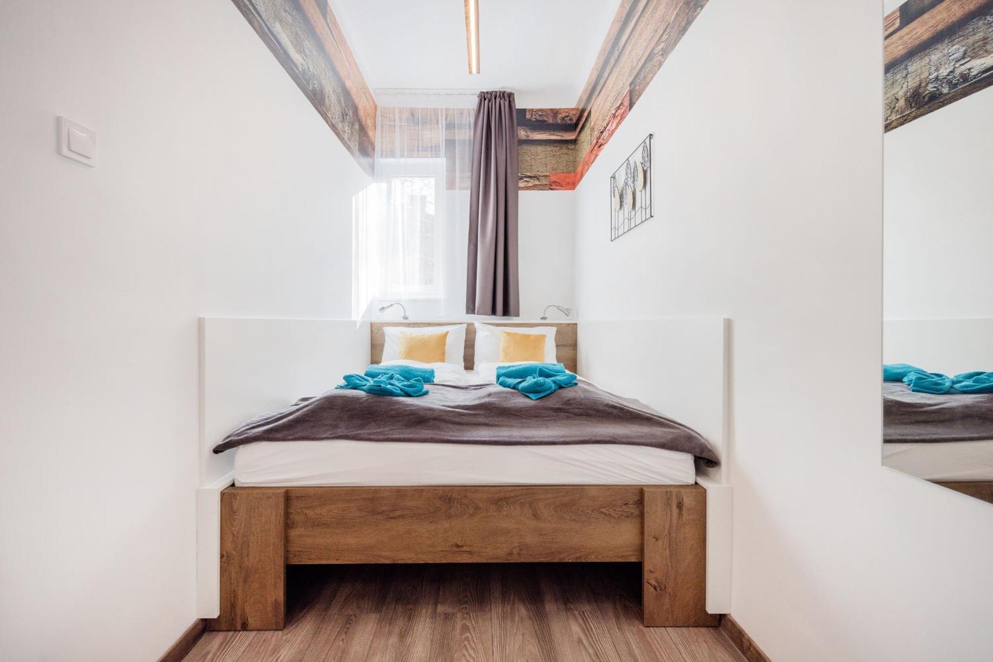 Elemental Retreats - Wood & Water Studios Budapest Eksteriør billede