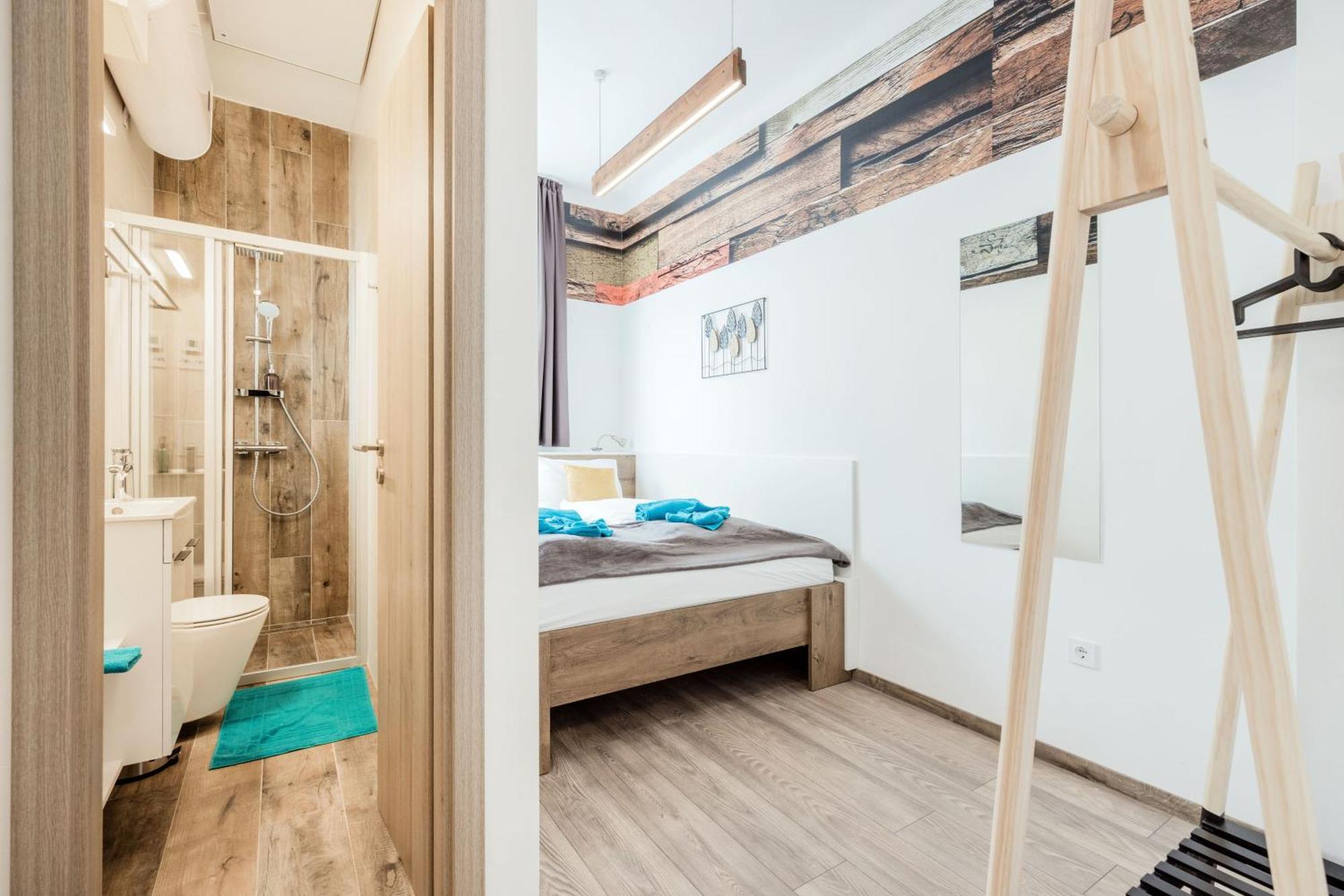 Elemental Retreats - Wood & Water Studios Budapest Eksteriør billede